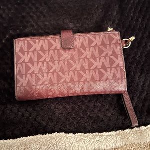 Used-Micheal Kors Burgandy Wallet